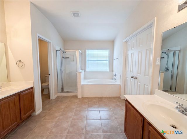 312 Crowfoot Drive, Harker Heights, TX 76548