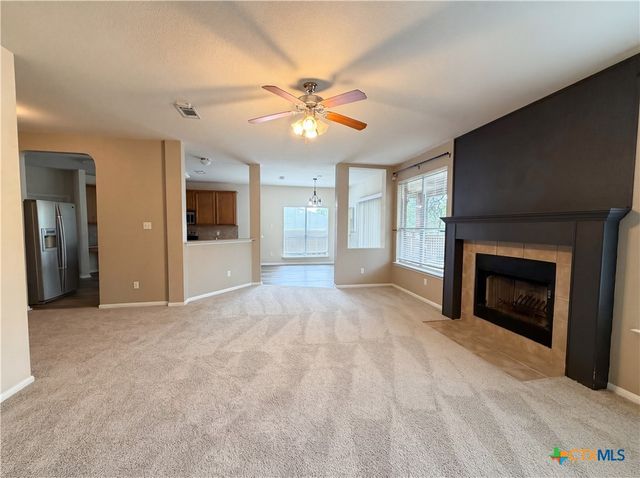 312 Crowfoot Drive, Harker Heights, TX 76548