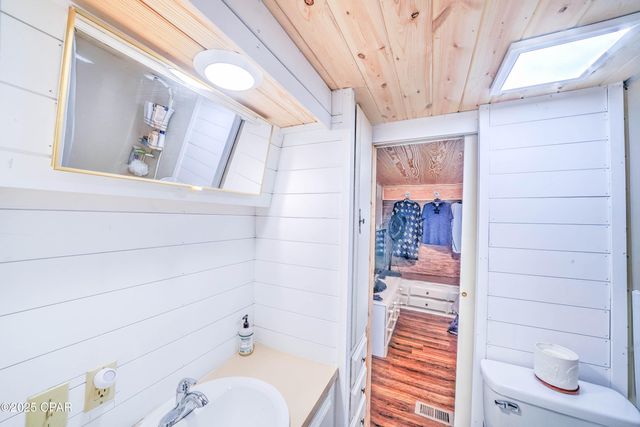 223 Squid Lane, Panama City Beach, FL 32408