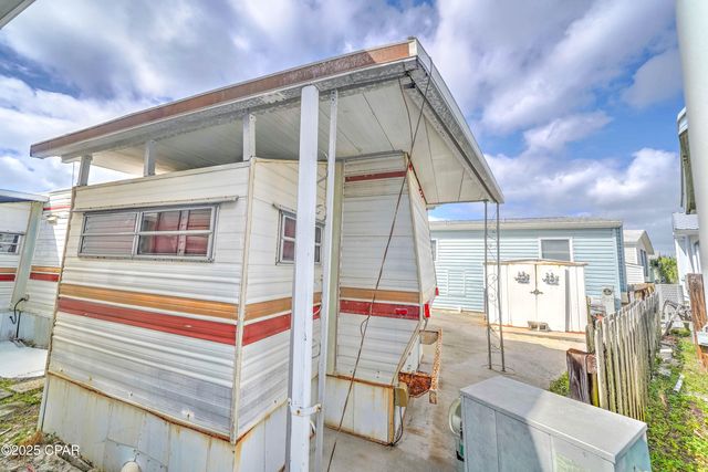 223 Squid Lane, Panama City Beach, FL 32408