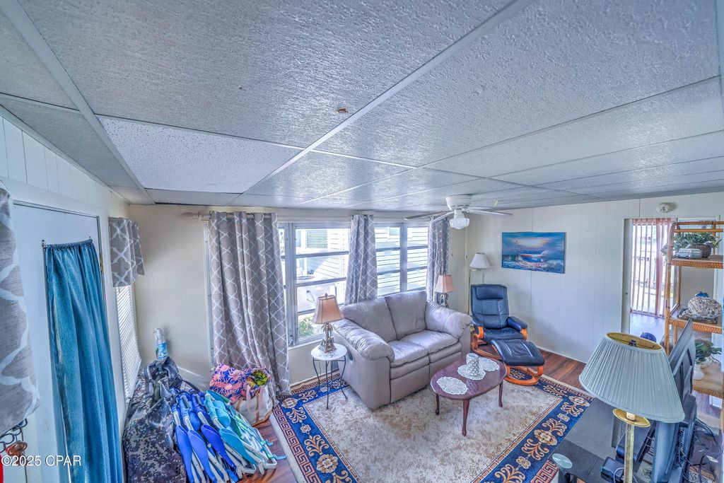 Image 7 of property listing at 223 Squid Lane, Panama City Beach, FL 32408