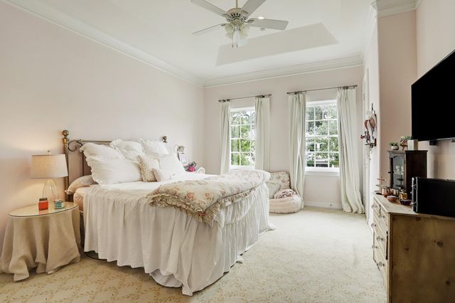 11328 Surrey Oaks Lane, Piney Point Village, TX 77024