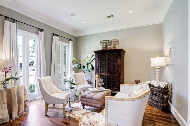 11328 Surrey Oaks Lane, Piney Point Village, TX 77024