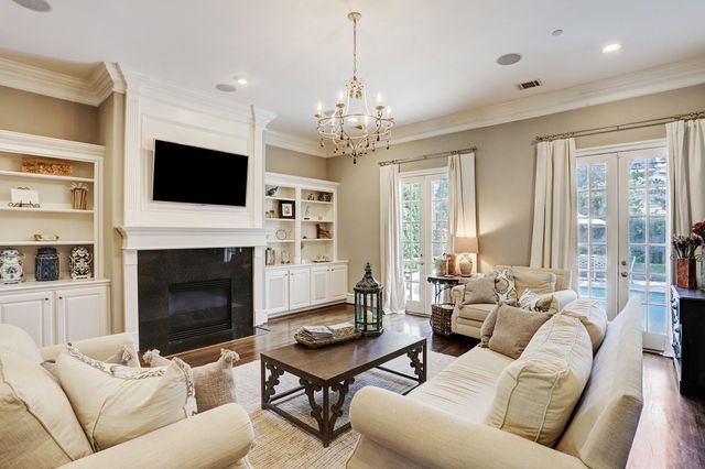 11328 Surrey Oaks Lane, Piney Point Village, TX 77024