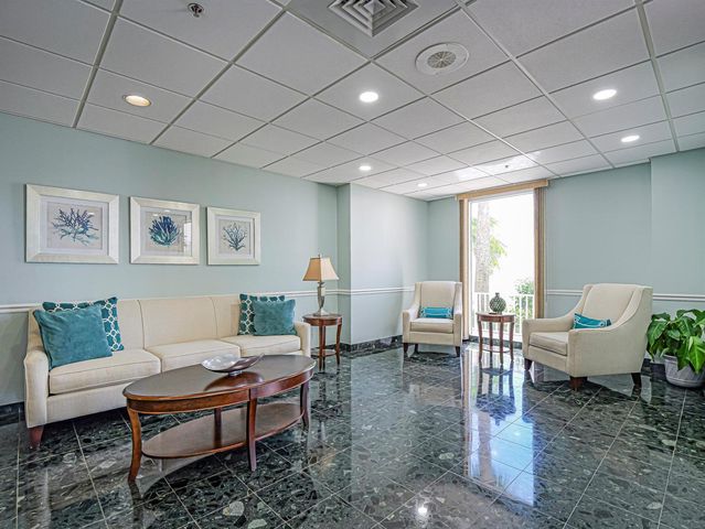 2700 N Highway A1a 305, Fort Pierce, FL 34949