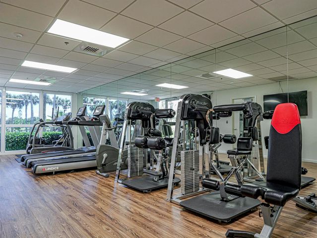 2700 N Highway A1a 305, Fort Pierce, FL 34949