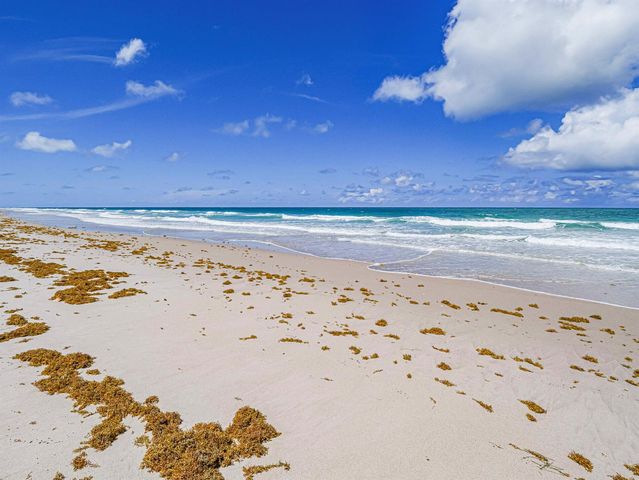 2700 N Highway A1a 305, Fort Pierce, FL 34949