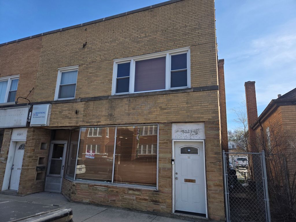 6023 W Addison Street, Chicago, IL 60634