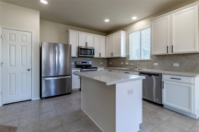 2078 Rosebury Lane, Forney, TX 75126