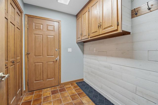 506 S COVENANT LANE, Appleton, WI 54915