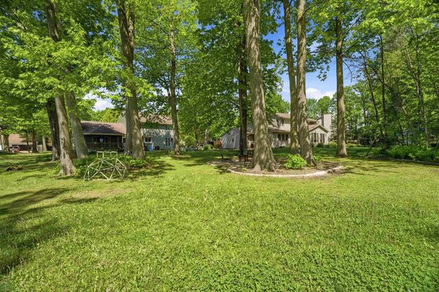 506 S COVENANT LANE, Appleton, WI 54915