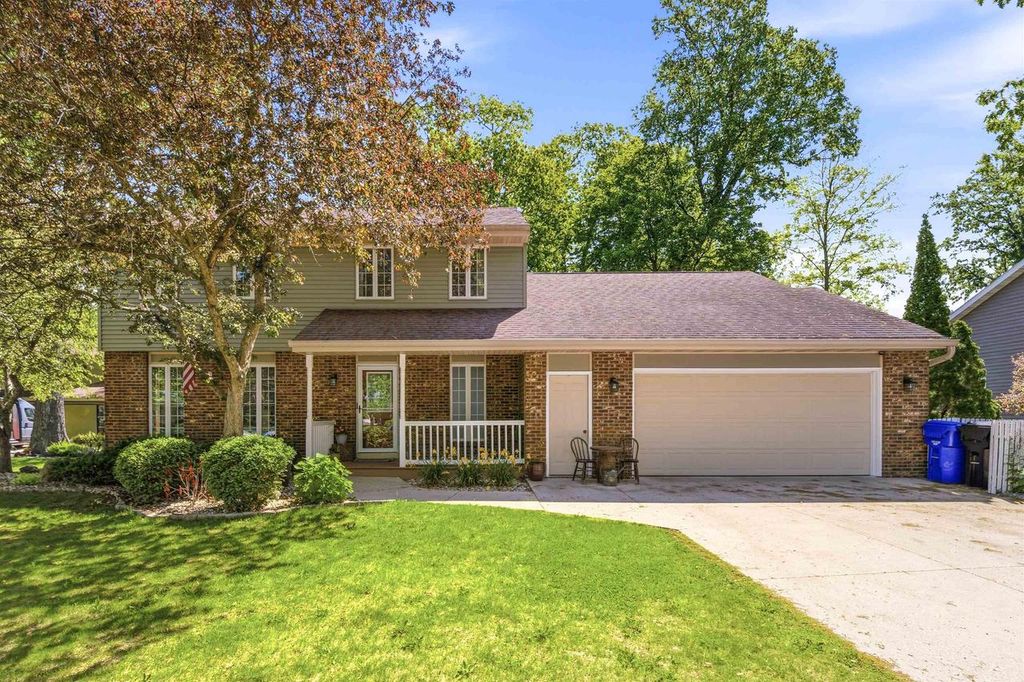506 S COVENANT LANE, Appleton, WI 54915