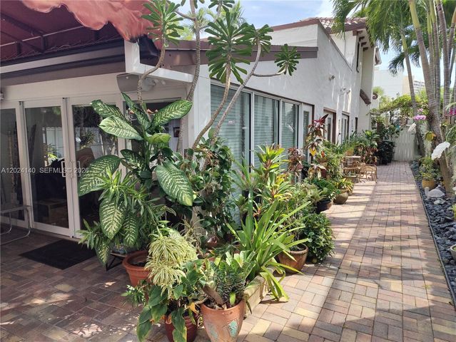1823 S Bayshore Ln 0, Miami, FL 33133