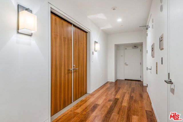 1 W Century Drive 24A & 24D, Los Angeles, CA 90067