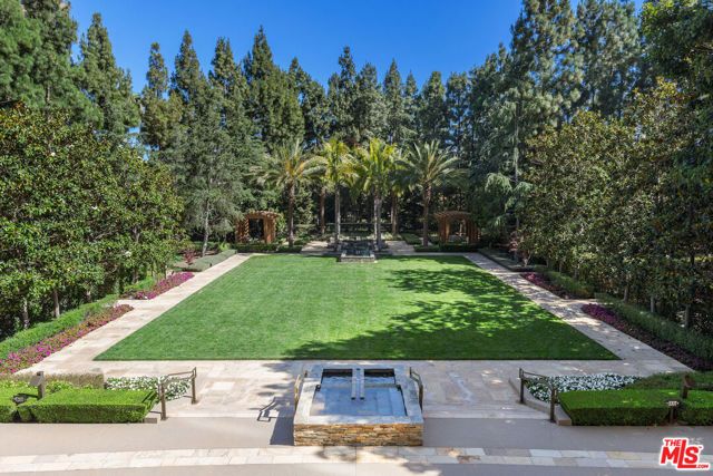 1 W Century Drive 24A & 24D, Los Angeles, CA 90067
