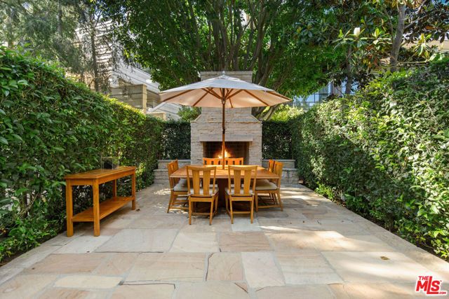 1 W Century Drive 24A & 24D, Los Angeles, CA 90067