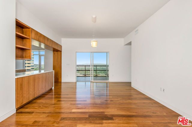 1 W Century Drive 24A & 24D, Los Angeles, CA 90067
