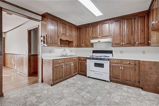 326 Greenvale Road, Asheboro, NC 27203