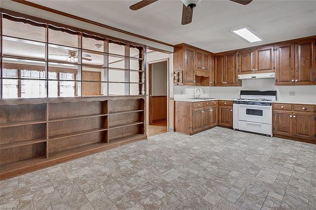 326 Greenvale Road, Asheboro, NC 27203