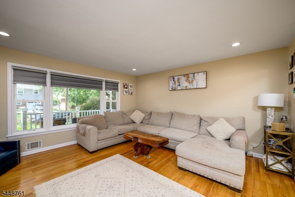 23 Charles St, Clark Twp., NJ 07066 — photo 4