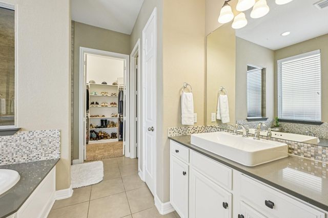 9630 Wildgrove Hollow Drive, Richmond, TX 77406