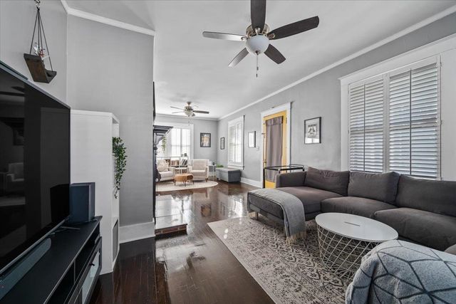 2052 CENTRAL AVE, Memphis, TN 38104