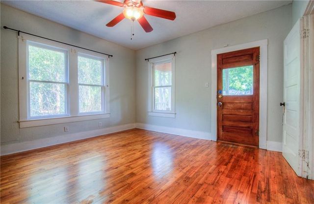 4517 Avenue F, Austin, TX 78751