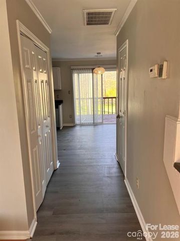 9608 Kayce Lane, Charlotte, NC 28213