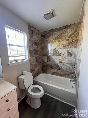 9608 Kayce Lane, Charlotte, NC 28213