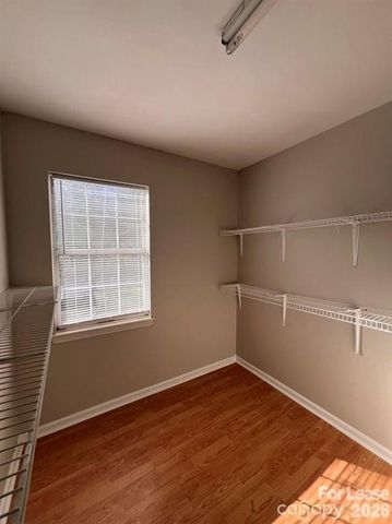 9608 Kayce Lane, Charlotte, NC 28213