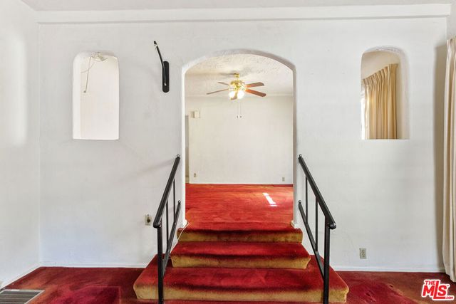 1738 Redcliff Street, Los Angeles, CA 90026