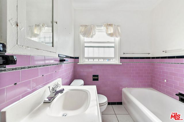 1738 Redcliff Street, Los Angeles, CA 90026