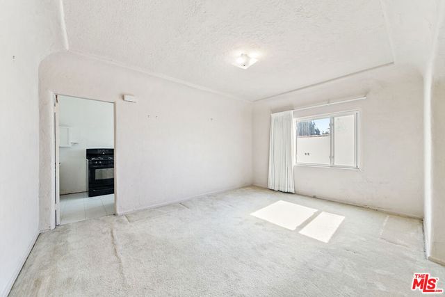 1738 Redcliff Street, Los Angeles, CA 90026