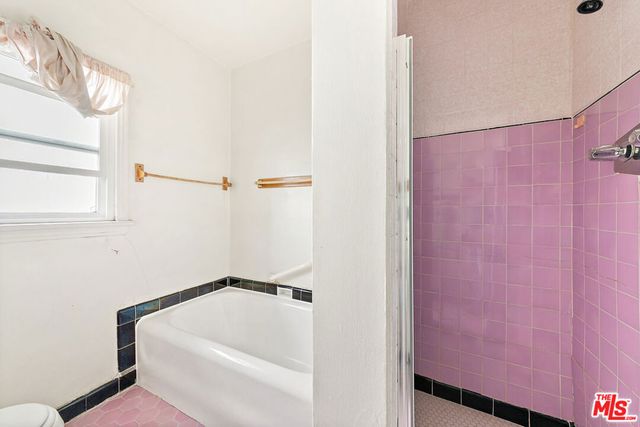 1738 Redcliff Street, Los Angeles, CA 90026