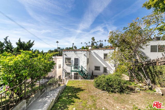 1738 Redcliff Street, Los Angeles, CA 90026