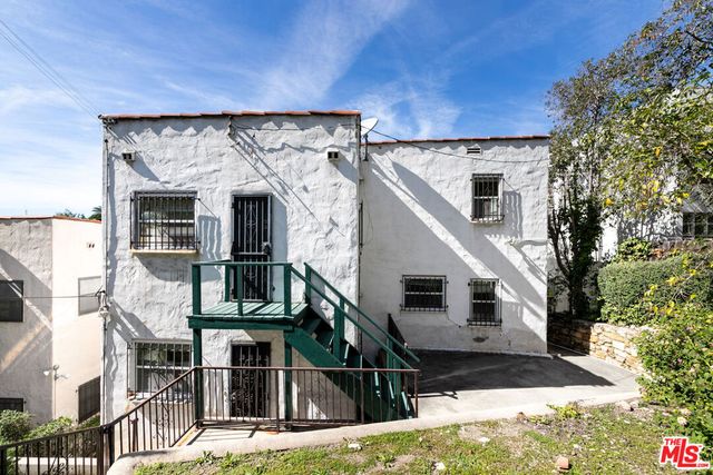 1738 Redcliff Street, Los Angeles, CA 90026