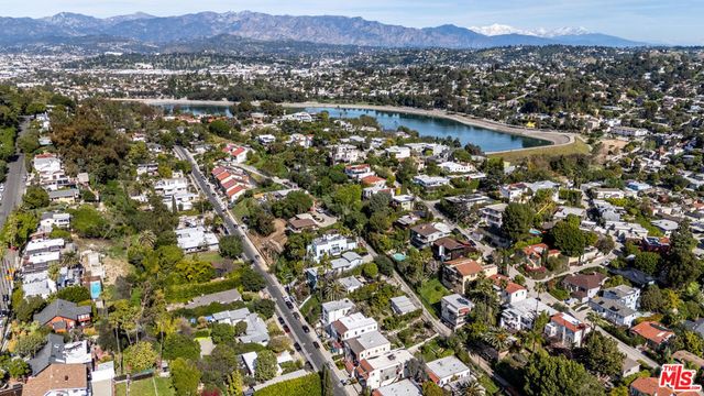 1738 Redcliff Street, Los Angeles, CA 90026