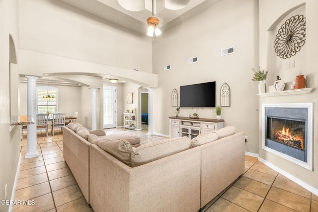 115 APACHE BRAVE Street, Santa Teresa, NM 88008