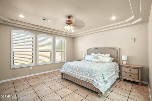 115 APACHE BRAVE Street, Santa Teresa, NM 88008
