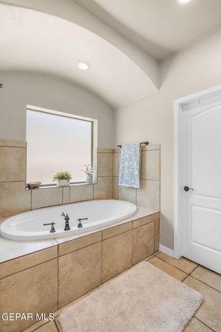 115 APACHE BRAVE Street, Santa Teresa, NM 88008