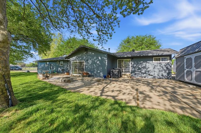 19970 Loafer Way, Redding, CA 96002