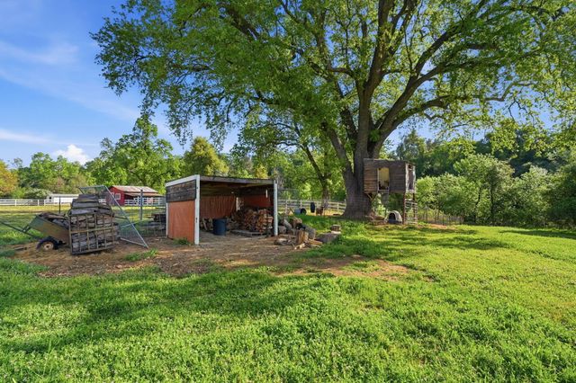 19970 Loafer Way, Redding, CA 96002