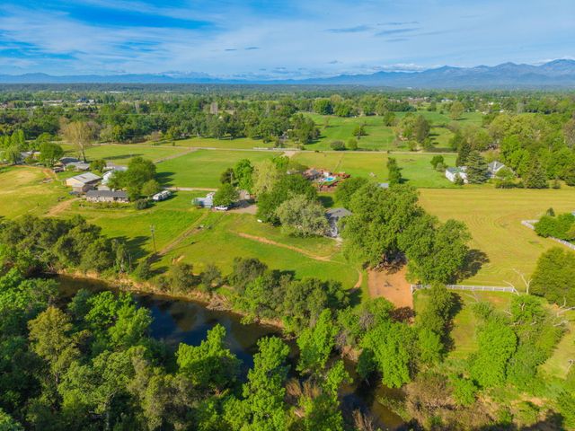 19970 Loafer Way, Redding, CA 96002