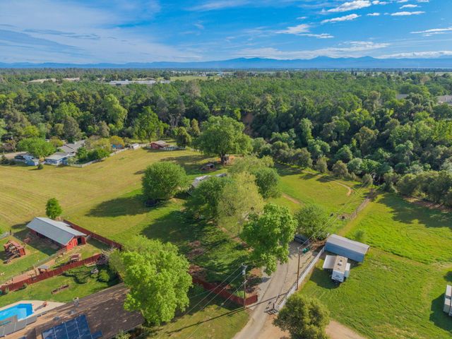 19970 Loafer Way, Redding, CA 96002