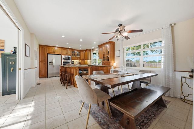 19970 Loafer Way, Redding, CA 96002