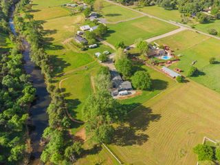 19970 Loafer Way, Redding, CA 96002