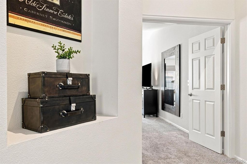Image 28 of property listing at 5555 E Briarwood Avenue 1703, Centennial, CO 80122
