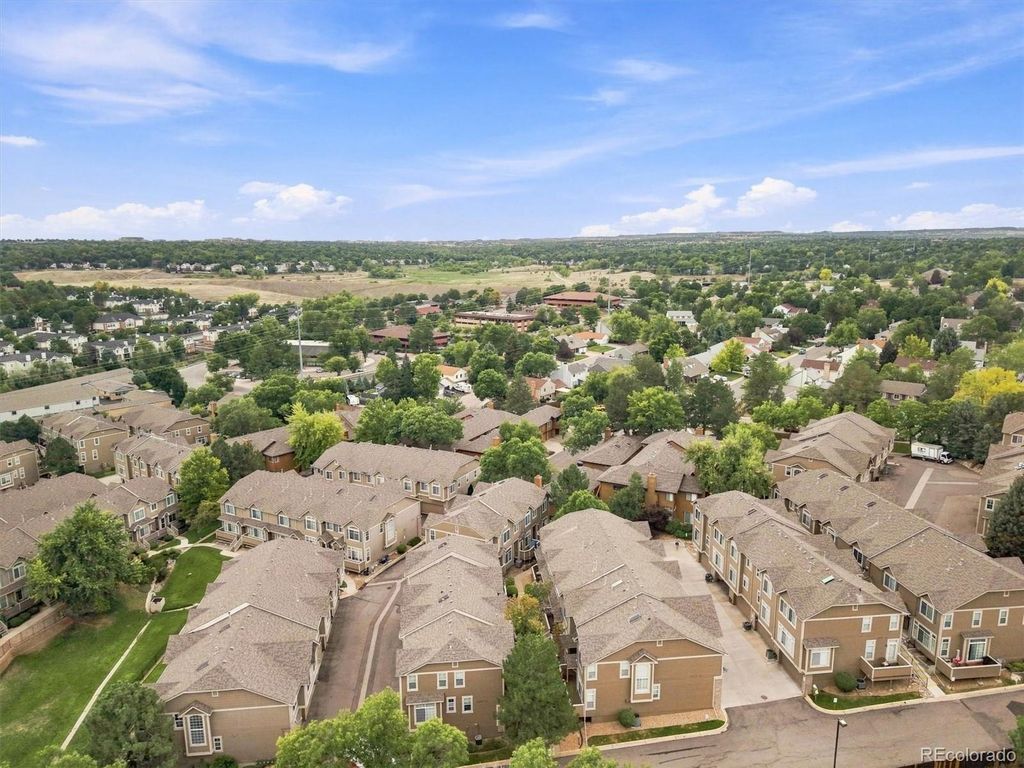 Image 43 of property listing at 5555 E Briarwood Avenue 1703, Centennial, CO 80122