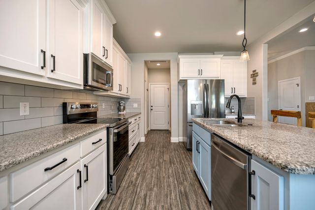 917 E 3rd Street, Springtown, TX 76082