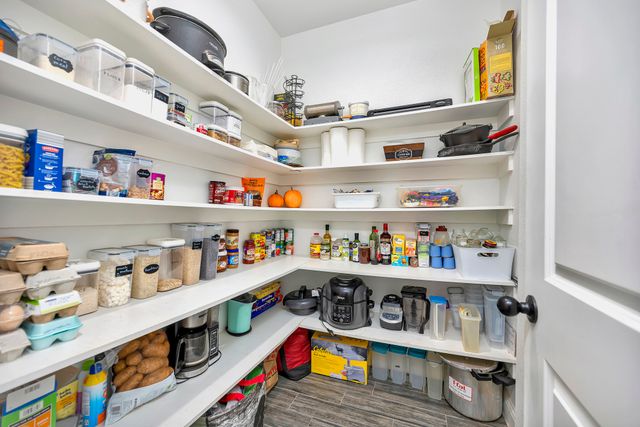 917 E 3rd Street, Springtown, TX 76082